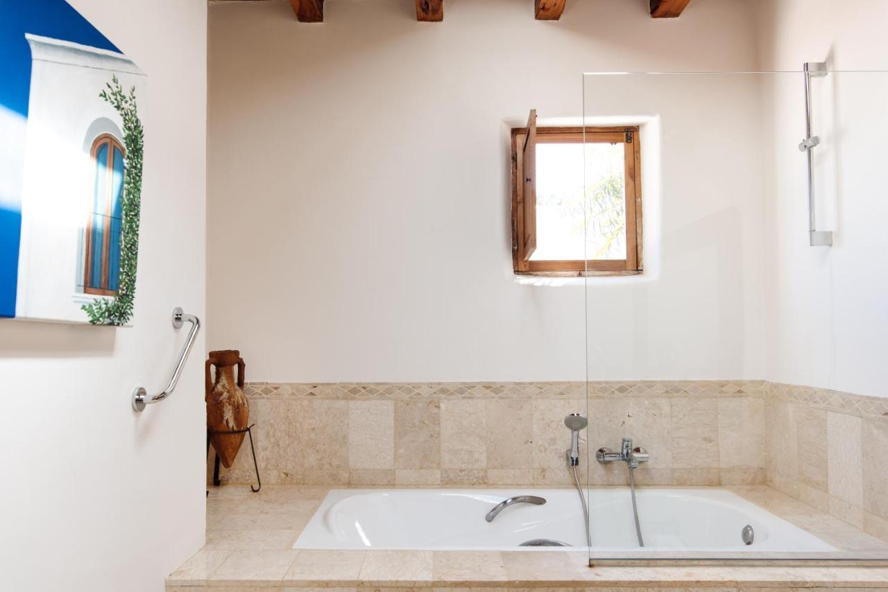 Agroturismo Atzaró Santa Eulalia del Río Exterior foto